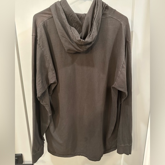 Long Sleeve Lightweight Hoodie Lake Placid Pub & Brewery by Blue 84 - Size L - Picture 3 of 6